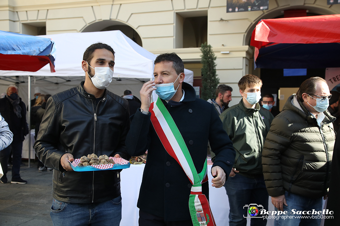 VBS_6191 - 10.ma Fiera Nazionale del Tartufo e Fiera dei Santi.jpg